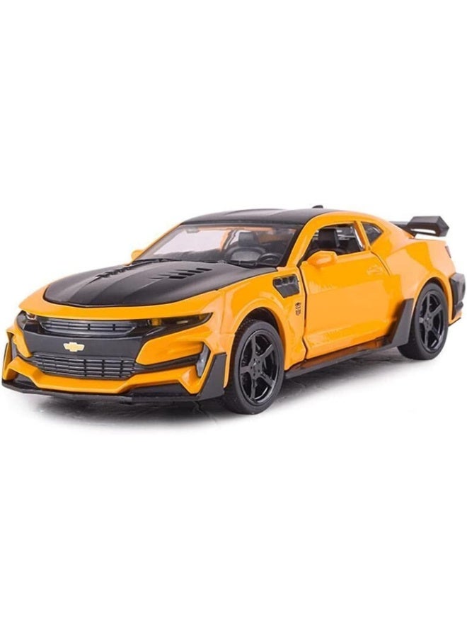 حديقة الألعاب محاكاة معدنية مصبوبة بمقياس 1:32 لسيارة (شيفروليه كامارو) مع أبواب قابلة للفتح وخاصية السحب للخلف، وأضواء وموسيقى (أصفر) - Image 1