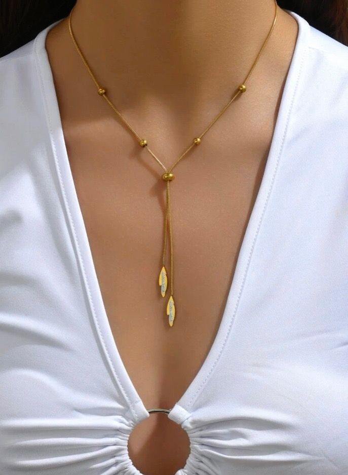 إيكوال سلسال نسائي فاخر مصنوع من الاستانلس ستيل مطلي باللون الذهبي عيار 18 - Image 1