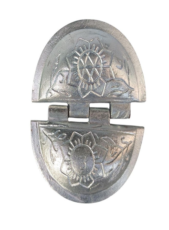 Kitchwish ​Kitchwish Pure Aluminium Gujiya Maker Sancha (Size 9 cm) - Traditional Floral Design Karanji Mould for Homemade Sweets, Durable Silver Metal (66 Grams) Pack of 4 - Image 5