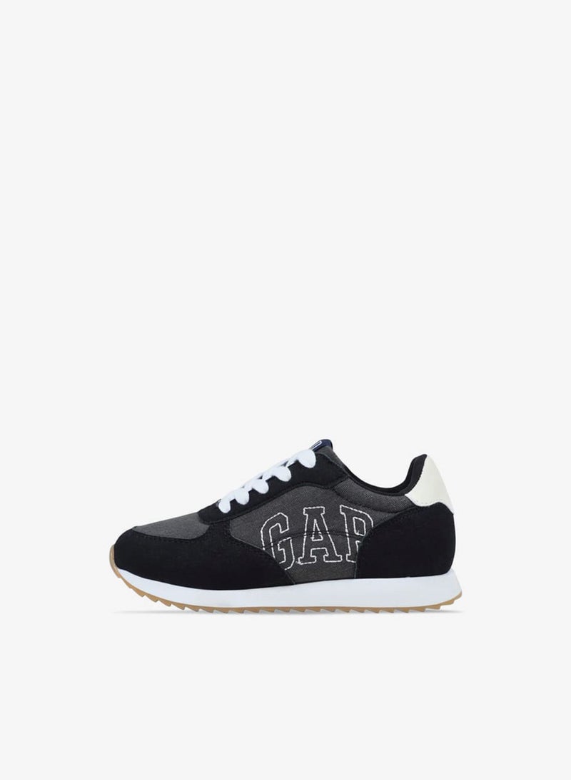 GAP Boys' Panelled Sneakers with Lace-Up Closure - Image 2