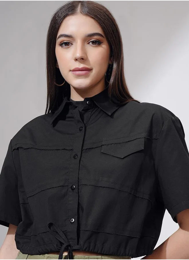 طوكيو توكيز Buttoned Collared Crop Shirt with Drawstring