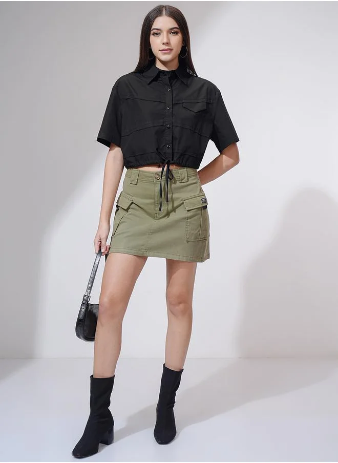 طوكيو توكيز Buttoned Collared Crop Shirt with Drawstring