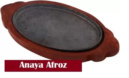 طبق سزلر من أنيا أفروز مصنوع من الخشب والحديد الزهر مع قاعدة خشبية بشكل بيضاوي وتصميم عصري - Image 2