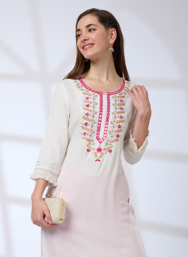 globus Floral Embroidered Yoke Crochet Detail Straight Festive Kurta - Image 5