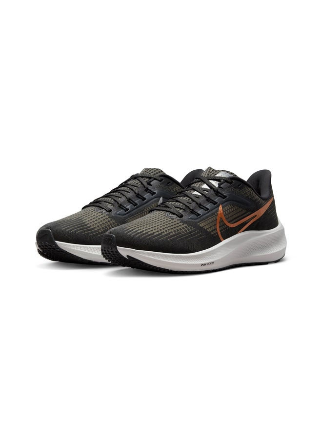 Nike - Air Zoom Pegasus 39 Shoes - Image 1