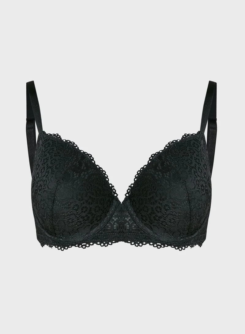 Hema Padded Lace Detail Bra