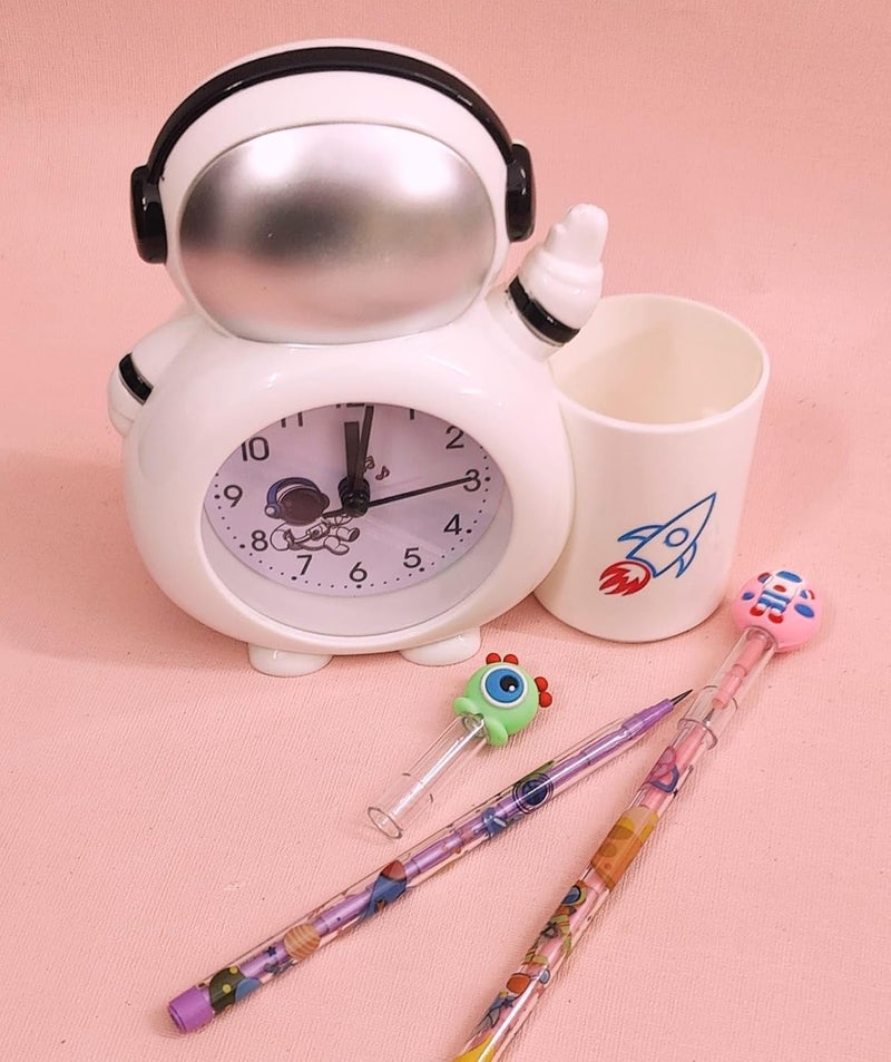 AMANVANI AMANVANI Space Table Top Alarm Clock with Pen Stand Table Clock for Kids Analog Alarm Clock Table Clock with PenPencil Stand for Kids Birthday Return Gifts 1pcs  - Image 4