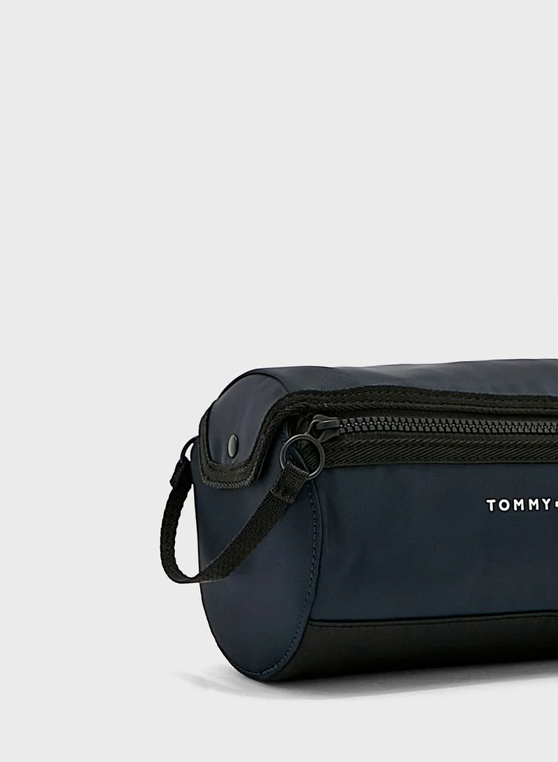 TOMMY HILFIGER Skyline Wash Bag