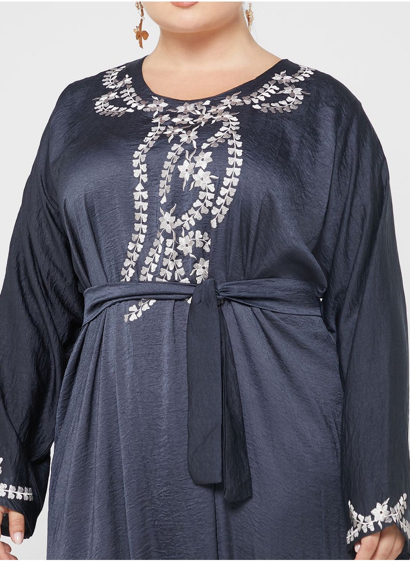 Hayas Closet Curve - Embellished Belted Jalabiya - Image 1