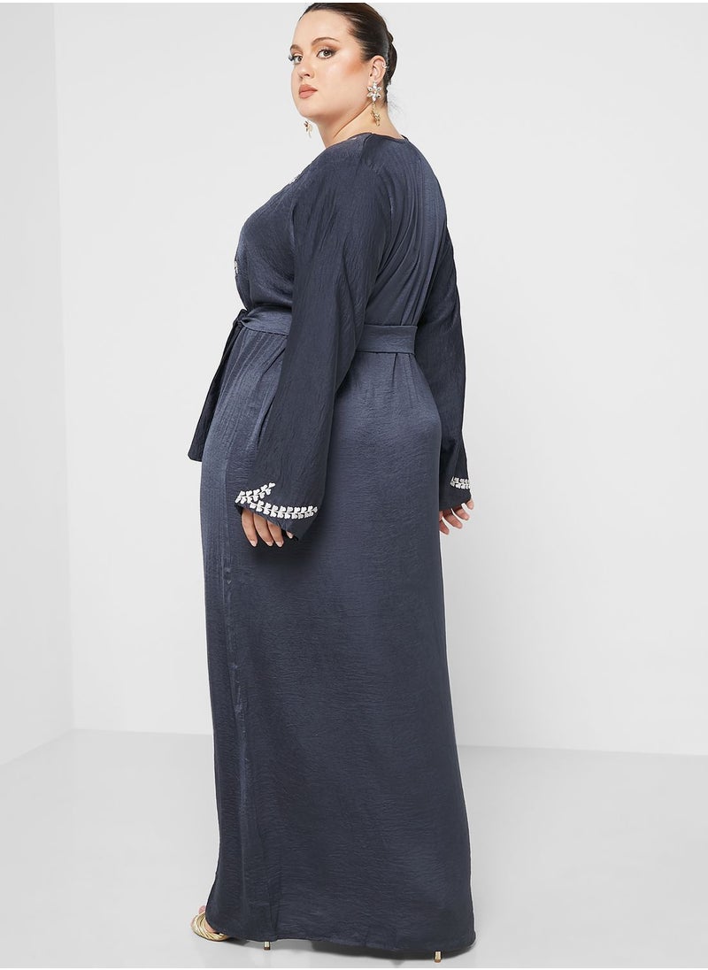 Hayas Closet Curve - Embellished Belted Jalabiya - Image 1