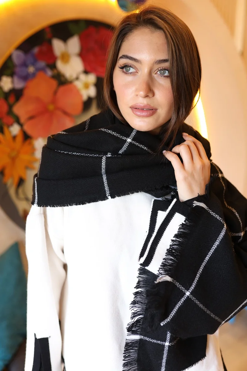 ريمسا مايو Square Patterned Scarf Shoulder Shawl 70X180 cm 1210 Black