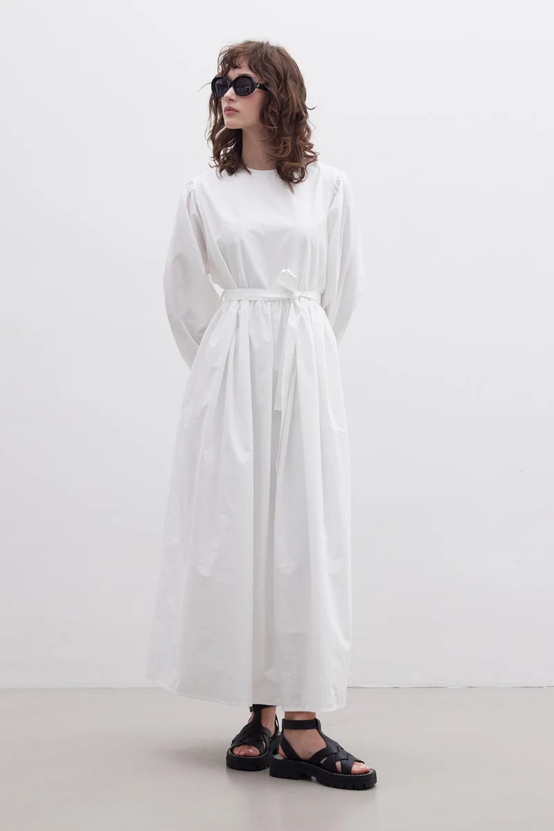 Manuka Gathered Premium Poplin Dress Ecru