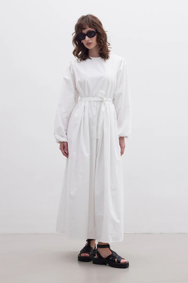 Manuka Gathered Premium Poplin Dress Ecru