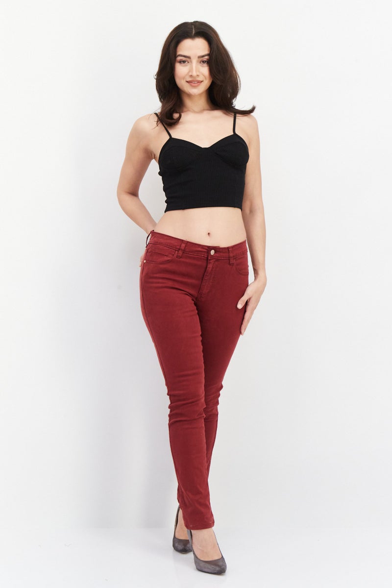 GUESS Women Skinny Fit Plain Jeans, Maroon - Image 3