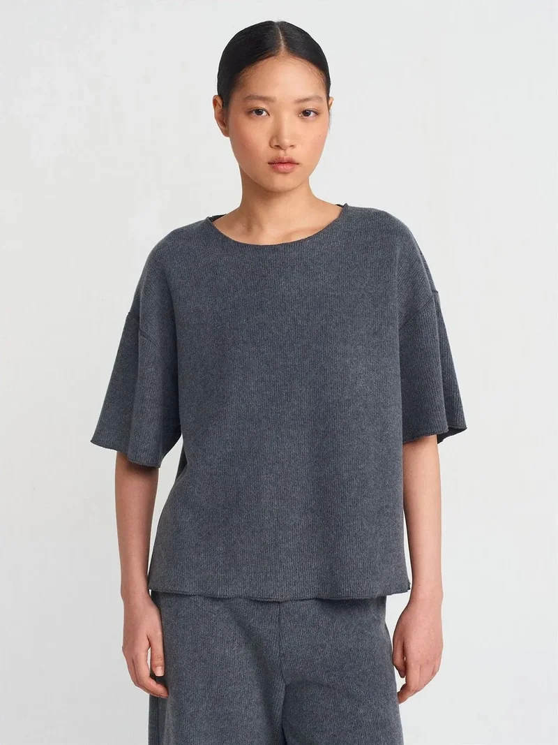 Dilvin Dilvin Women's Loose Fit Crew Neck T-Shirt