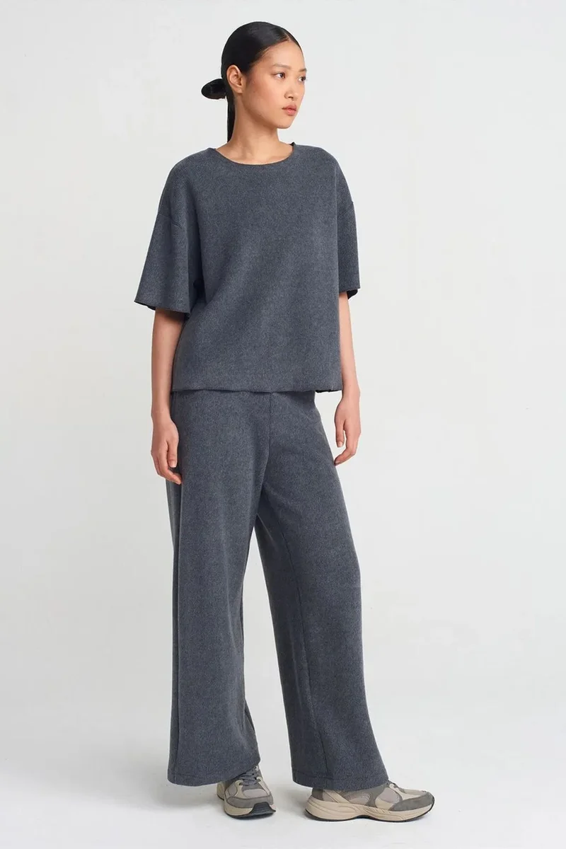 Dilvin Charcoal Grey DILVIN Women's Loose Fit Crew Neck T-Shirt for Women | Best Price UAE