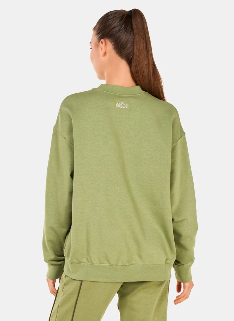 Nike Women’s Dri-FIT Get Fit Graphic Sweatshirt