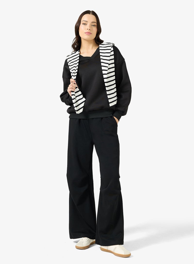 Ginger Basics Soft Touch V Neck Oversize Sweatshirt - Image 4