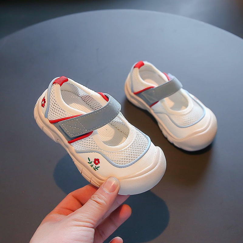 2024 Spring And Sneaker Girls Thin Mesh Shoes Girls Indoor Casual Toddler Shoes Children'S Sandals - Image 1