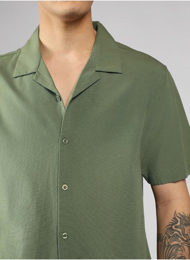 Relaxed Fit Green Cotton Shirt – Comfortable and Stylish - https://f.nooncdn.com/p/pzsku/Z323BC400A308BDEC1B8BZ/45/_/1726497075/3cb52f62-30b6-4225-8277-2a3e3a114511.jpg?format=jpg&width=original
