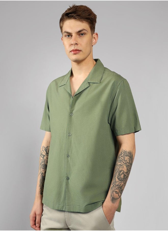 Relaxed Fit Green Cotton Shirt – Comfortable and Stylish - https://f.nooncdn.com/p/pzsku/Z323BC400A308BDEC1B8BZ/45/_/1727980577/934b2f43-a9b9-4095-b7d8-d052e508656c.jpg?format=jpg&width=original