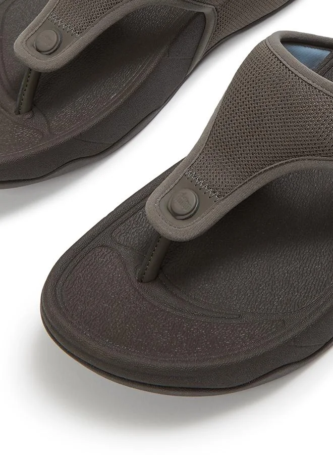 Fitflop TRAKK MENS ADJ. W/RESISTANT MESH TOE-POST SANDALS