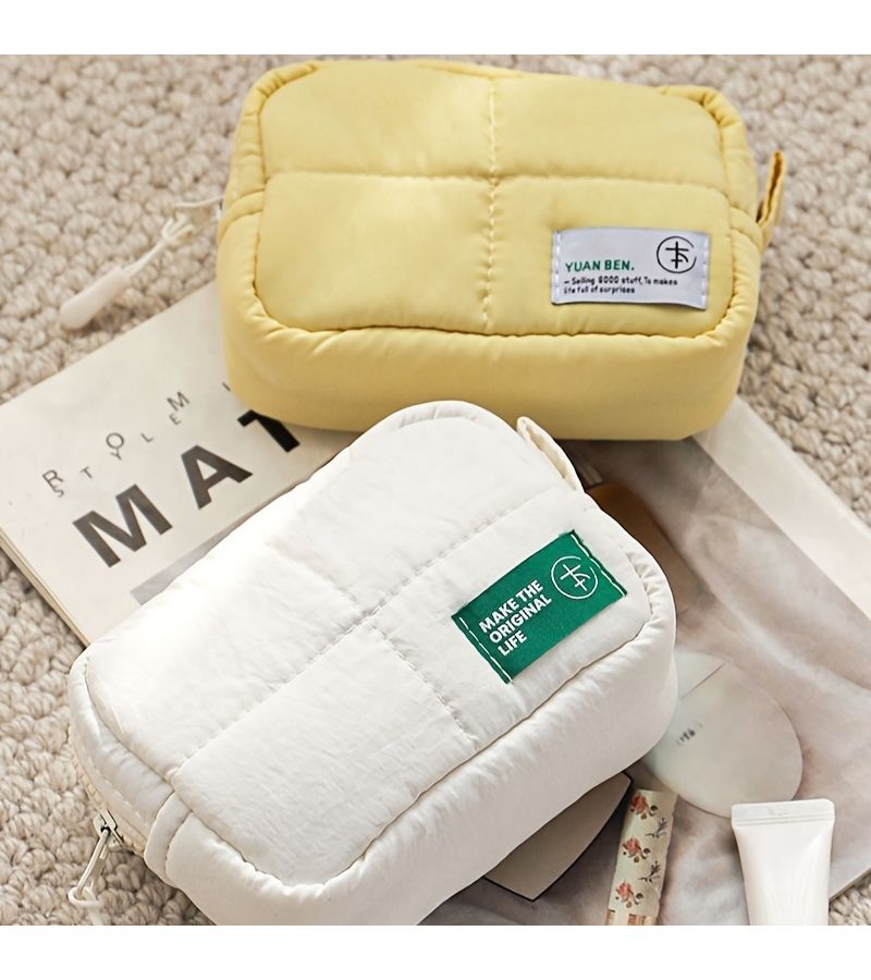 Light Blue Minimalist Large Travel Makeup Bag With Soft Texture And Ample Space Easy To Carry - Image 3