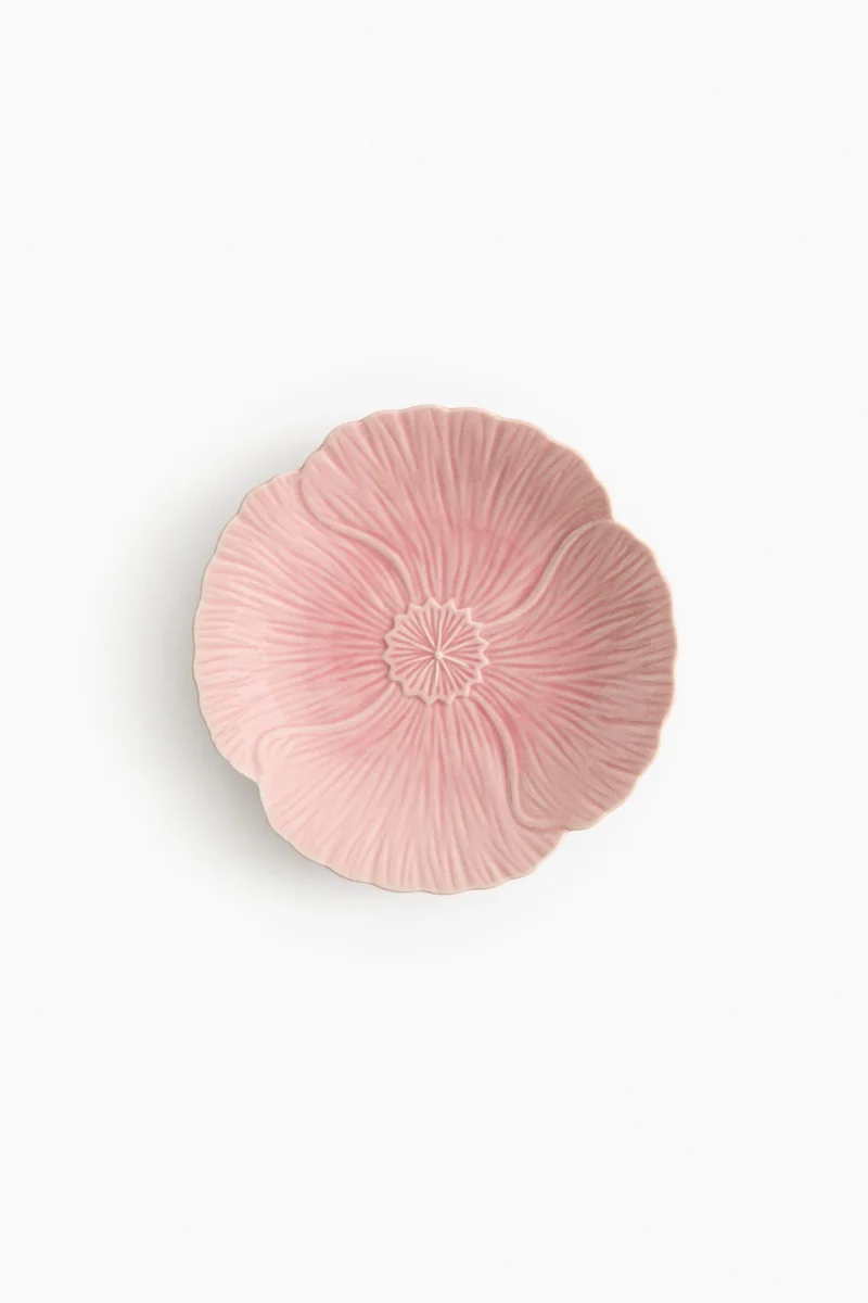 H&M Flower-shaped stoneware mid plate