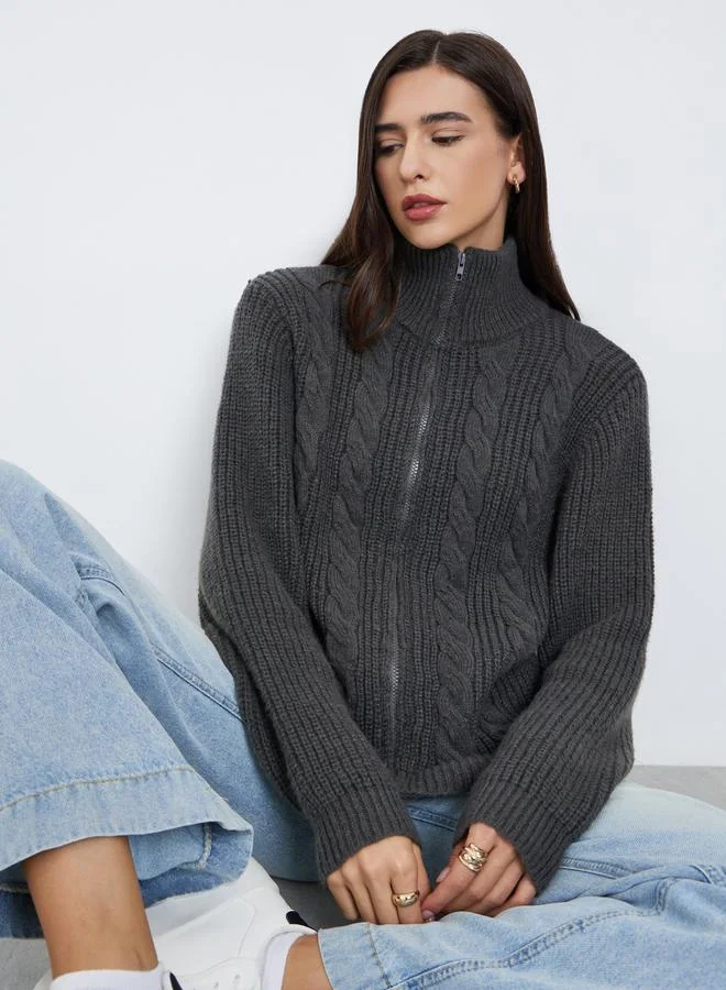 Styli Olive Chunky Cable Knit Zip-Up Sweater