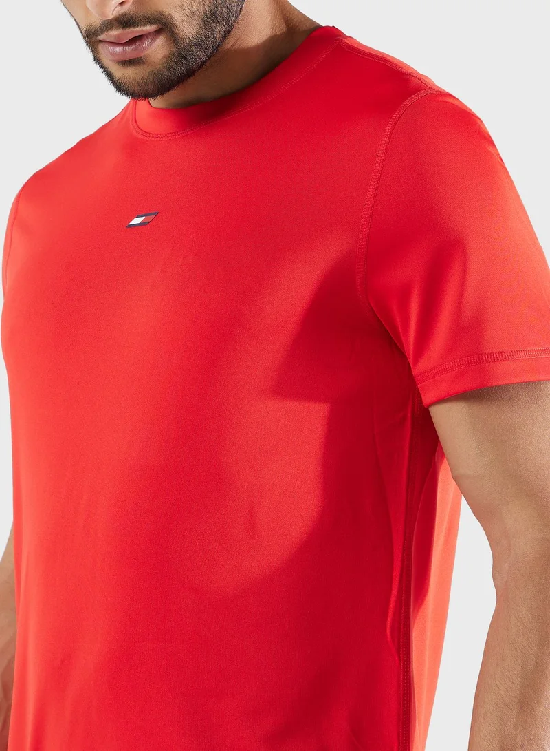 TOMMY HILFIGER Essential Traing Small Logo T-Shirt