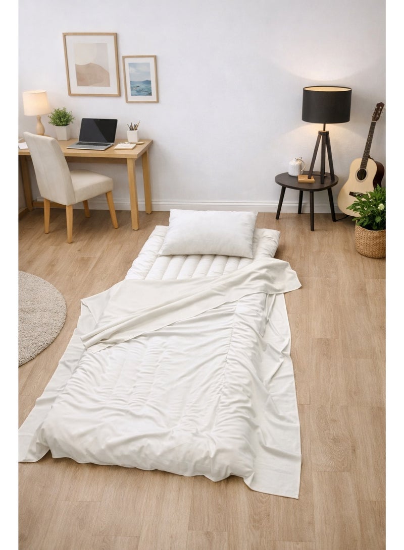 SleepLand Beige guest and trip package, consisting of a mattress, blanket, pillow, and pillowcase - Image 4
