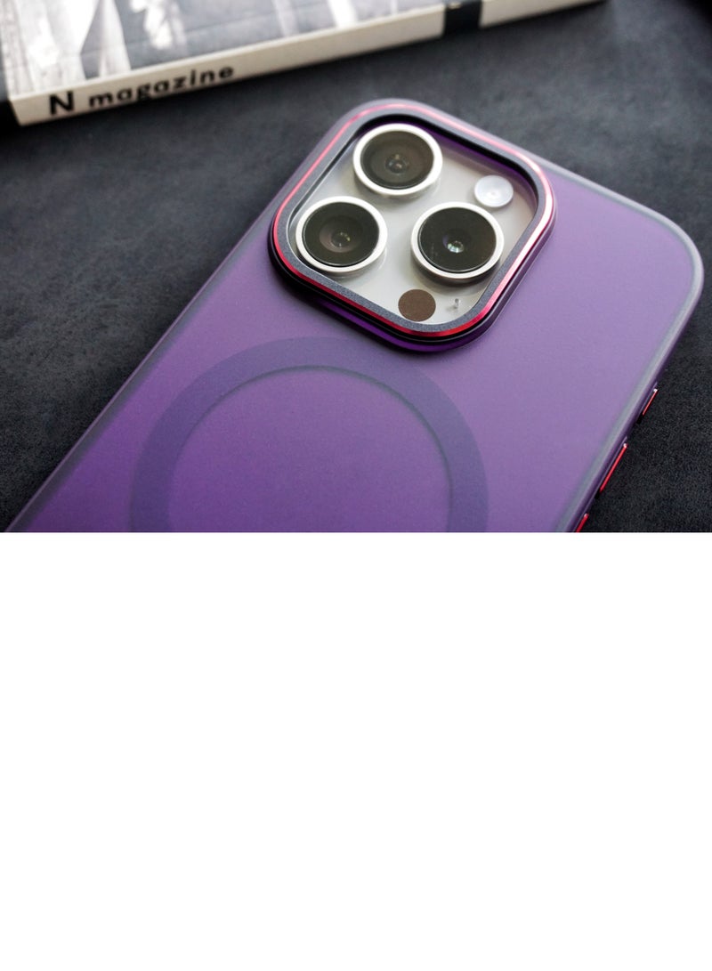 جراب شفاف لهاتف iPhone 15 Pro مزود بخاصية MagSafe باللون الأرجواني - Image 2