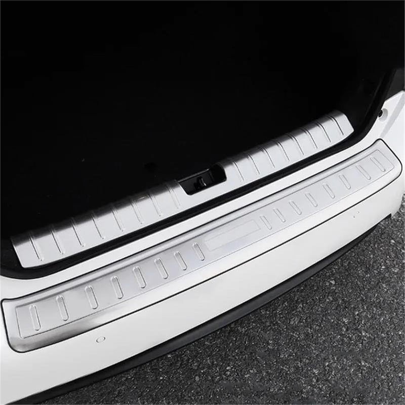 Vuzmode Rear Bumper Protector for Civic 2016-2021 - Image 2