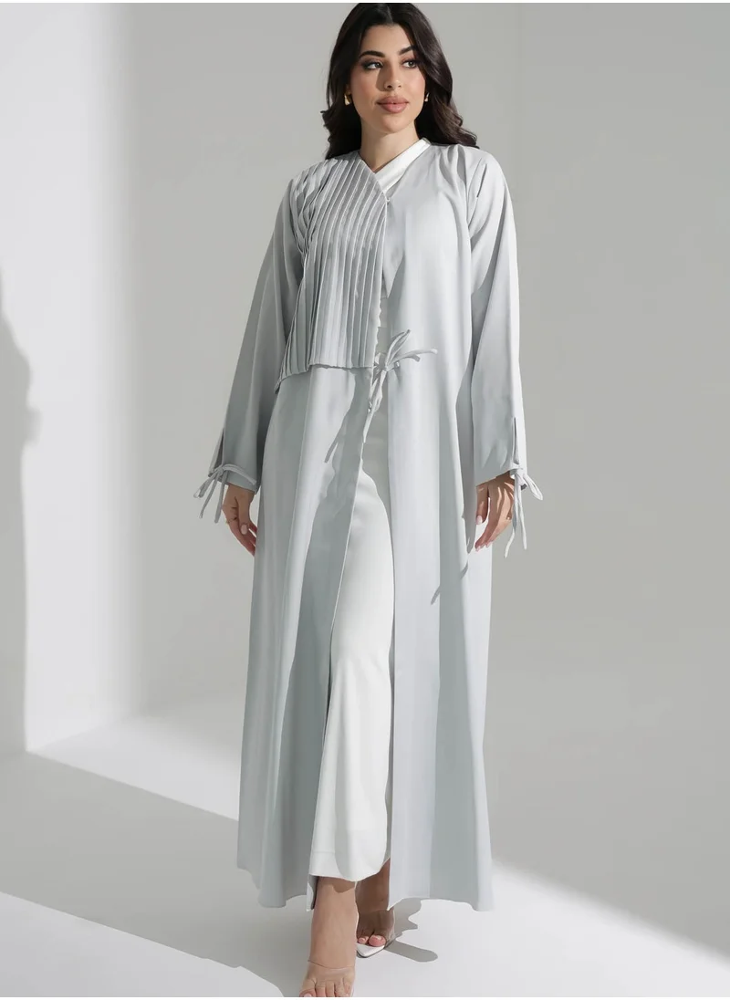 Aara Elegant Pleated Panel Open Abaya