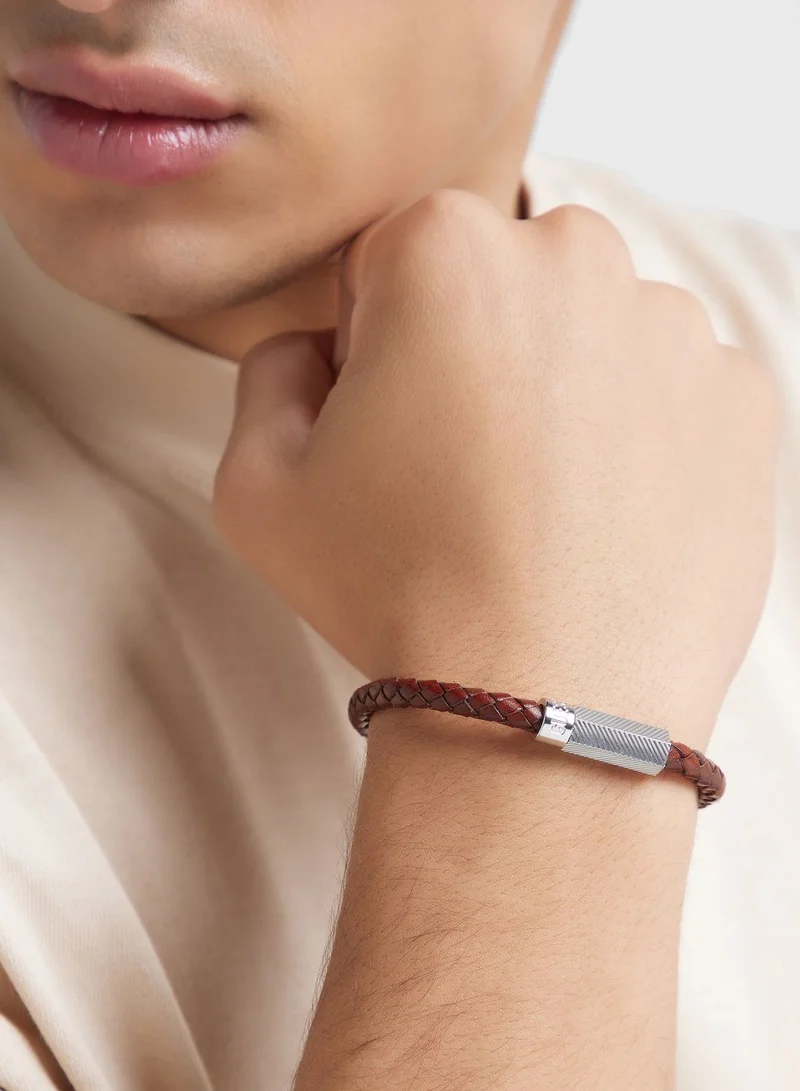 GUESS Casual Leather Round Screw Jack Bracelet