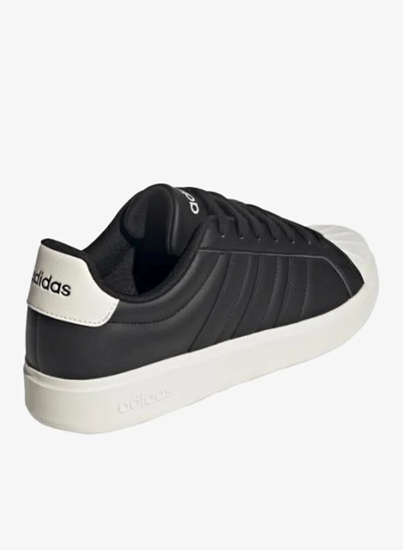 Adidas core black/core black/off white Streettalk for Men | Best Price UAE