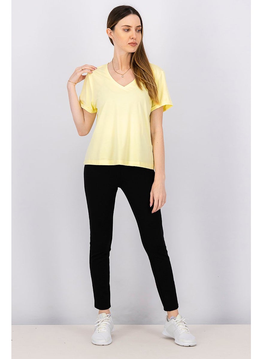 Women Sportswear Fit Short Sleeve Training Top, Yellow - pzsku/Z325210D1530FD8415225Z/45/_/1724351171/c9c99fb0-279c-49a9-b560-dbd95122360a