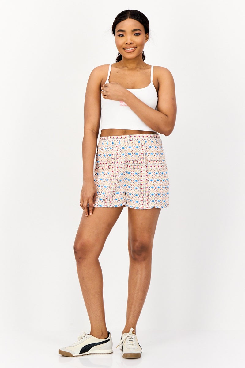 ONLY Women Allover Print Basic Shorts, Multicolor - Image 2
