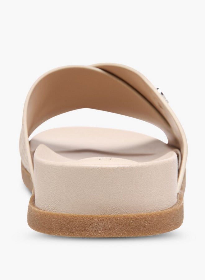 سيليست صنادل نسائية بشريط متقاطع وطبعة شعار - Image 5