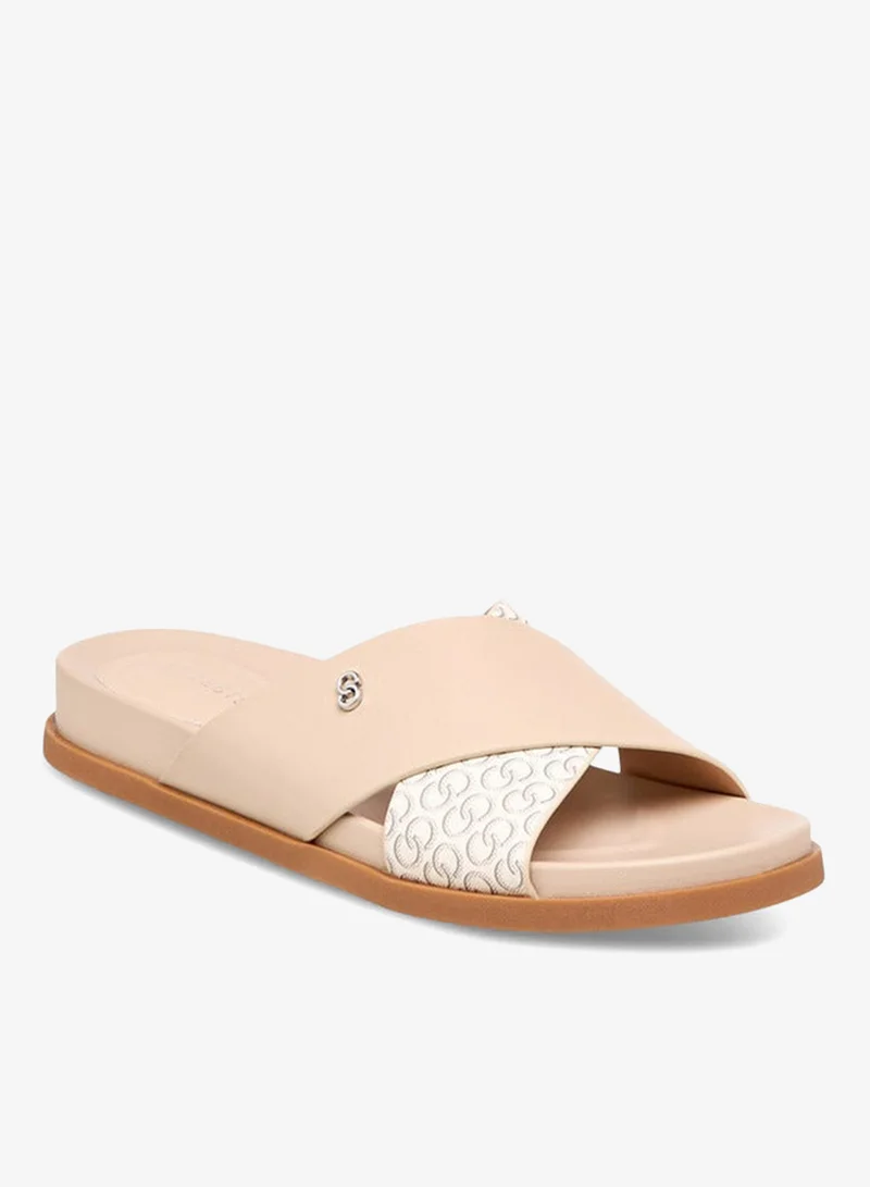 سيليست صنادل نسائية بشريط متقاطع وطبعة شعار