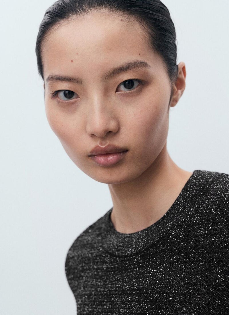 كنزة لوركس قصيرة الأكمام