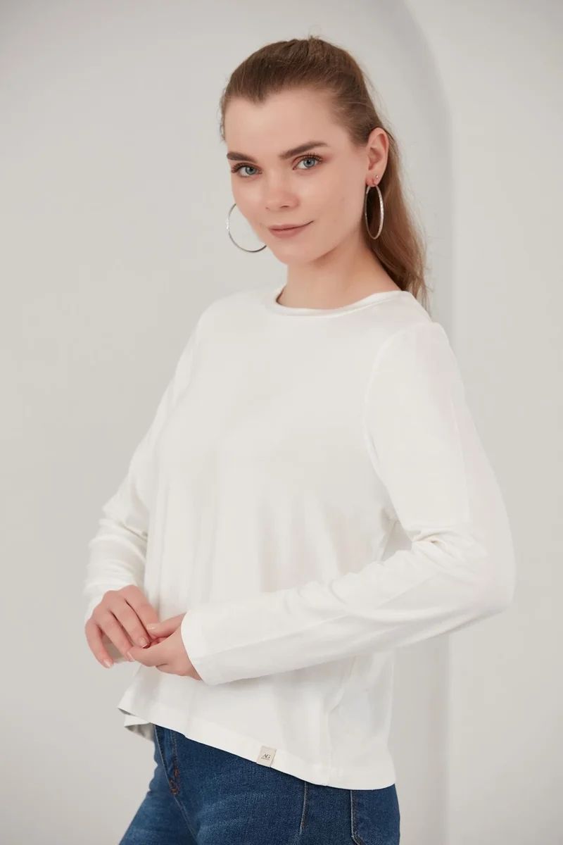 الكسندر جاردي Long Sleeve T-Shirt (AGSWEAT00)
