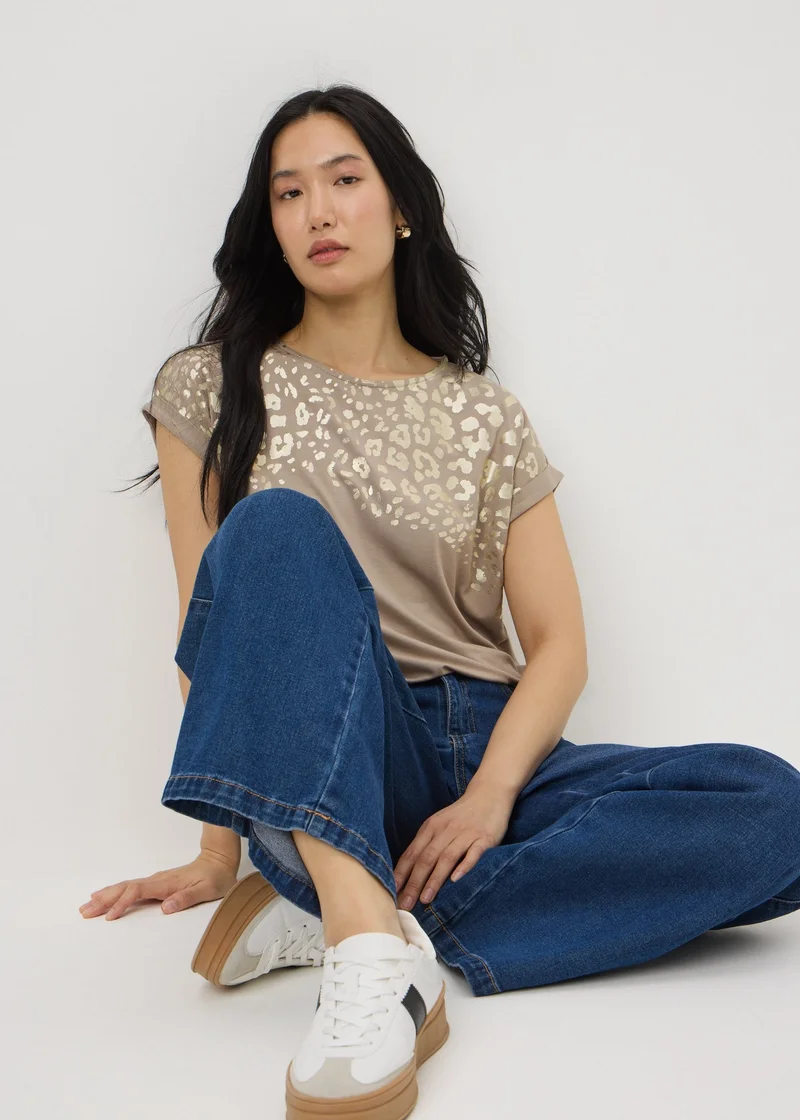 Matalan Taupe Animal Foil Print T-Shirt