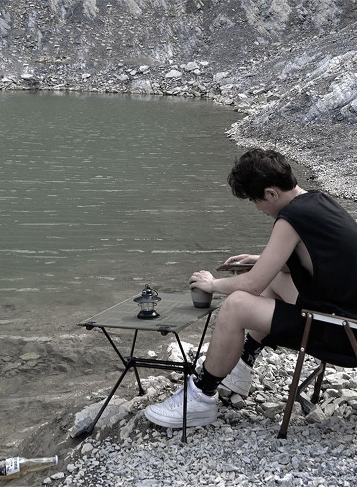 WeiHeng طاولة نزهة قابلة للطي في الهواء الطلق طاولة تخييم محمولة مصنوعة من الألومنيوم للنزهات والمشي في الطبيعة والتخييم والشاطئ والطهي واستخدام الحديقة - Image 4