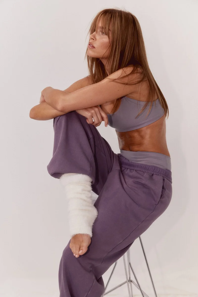 H&M Medium Support Sports bra in SoftMove™