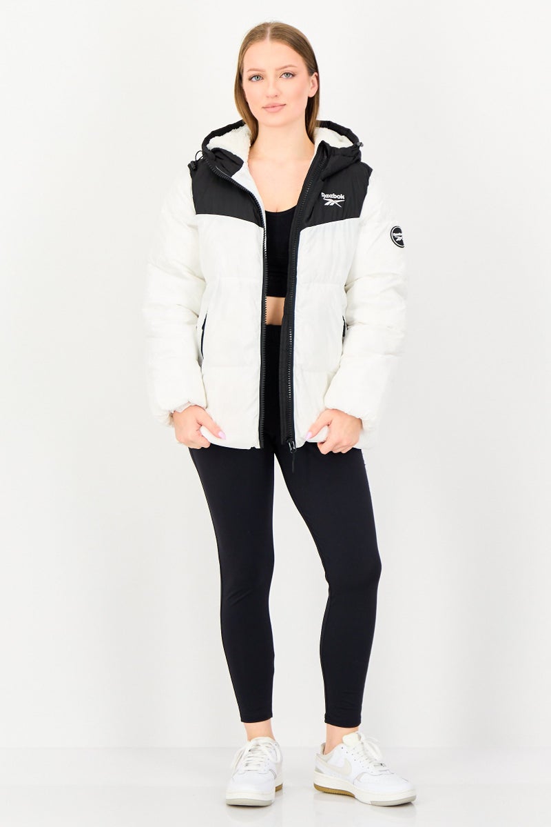 Reebok Women Sportswear Fit Outdoor Jacket, White - Image 4