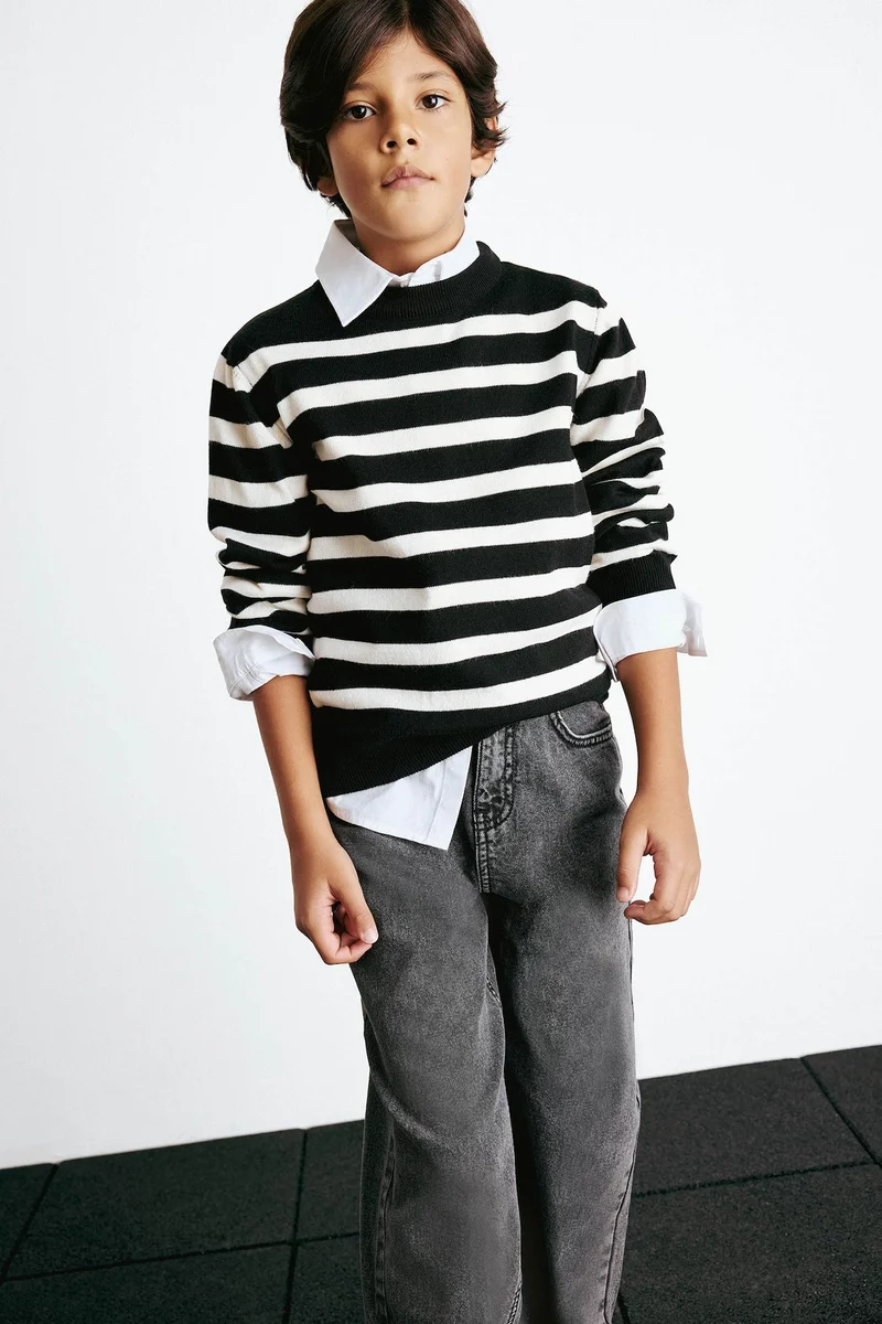 ديفاكتو Boy Regular Fit Crew Neck Pullover