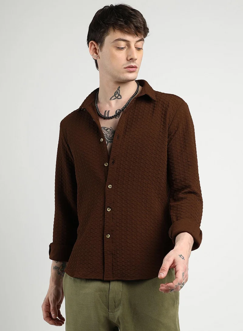 Campus Sutra Men's Chocolate Brown Ripple Box Shirt For Casual Wear | Spread Collar | Long Sleeve | Button Closure | Shirt Crafted With Comfort Fit For Everyday Wear