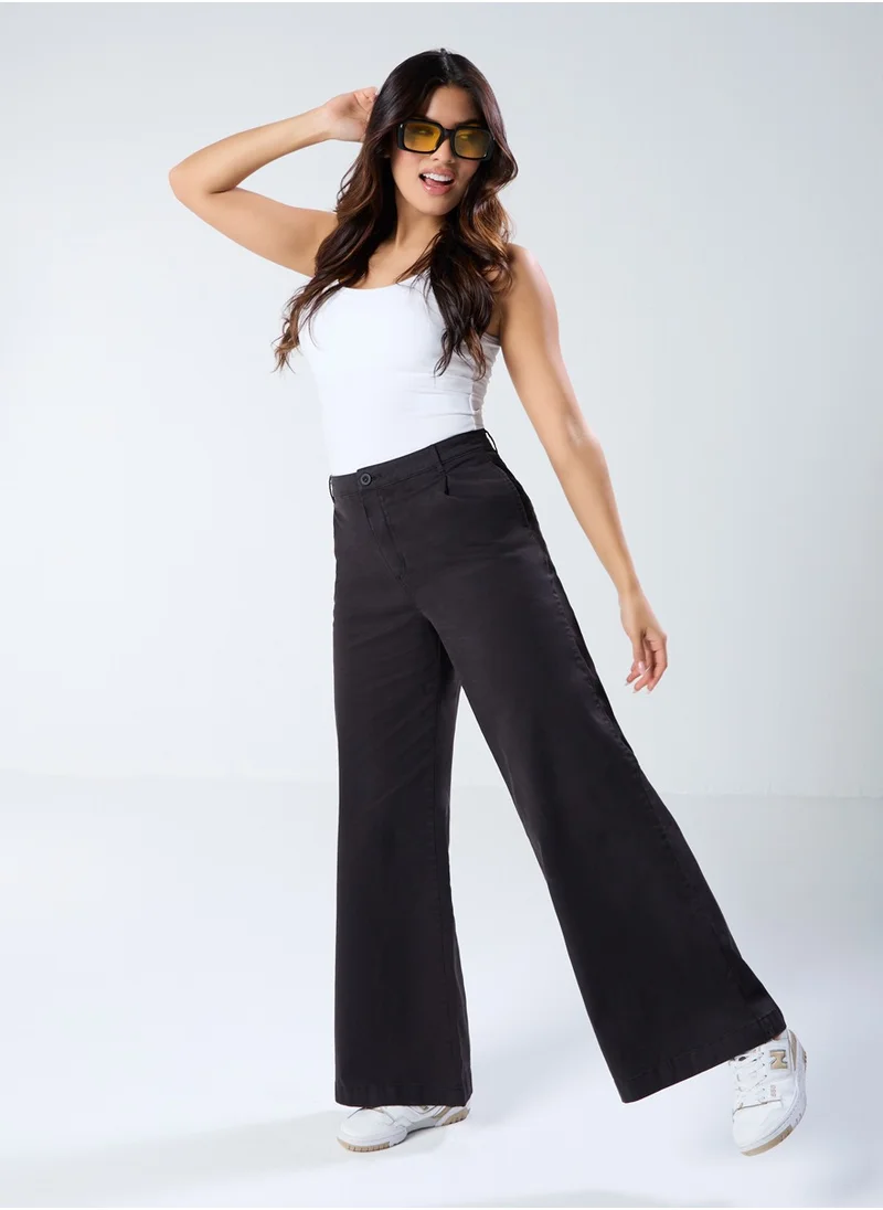 Zigzag Black flared Chino pant