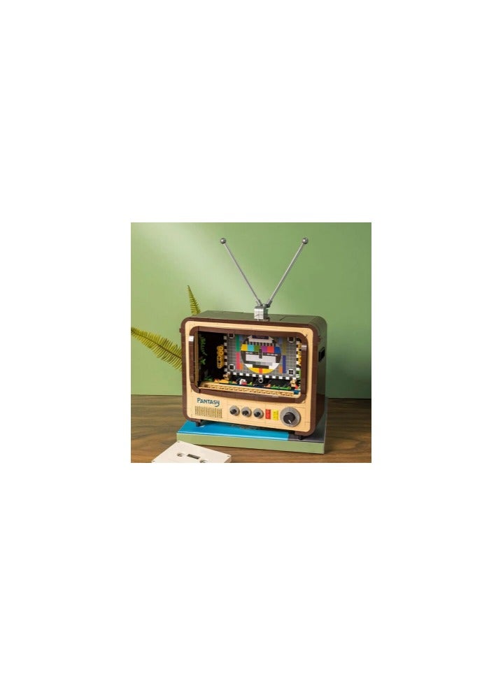 Pantasy - Vintage Television Brick Set, (19cm) - Image 2